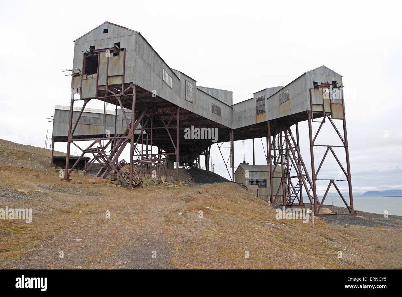 The disused aerial tramway centre building, above Longyearbyen, Spitzbergen, Svalbard. Stock Photo