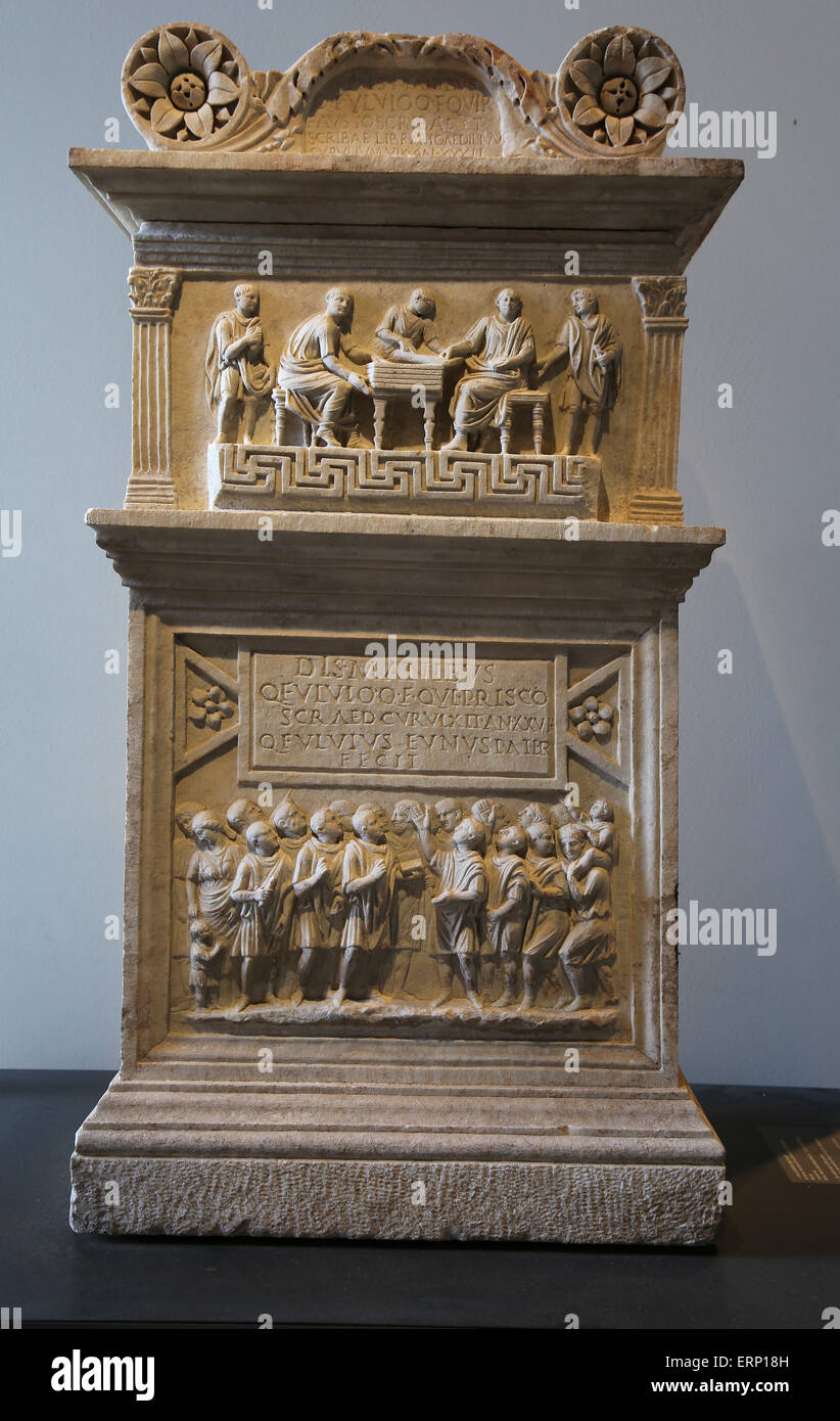 Cinerary altar of government secretaries. From Rome. 1st C. Stock Photo