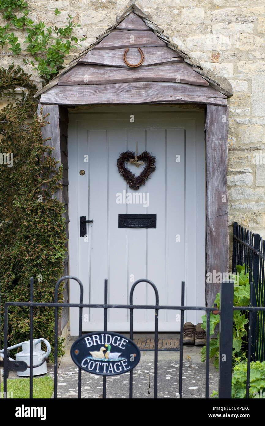 Wooden cottage front porch hi-res stock photography and images - Alamy