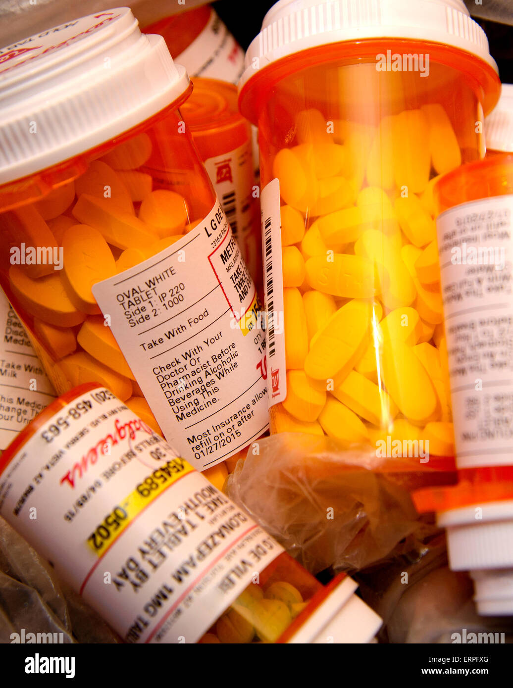 Lithium pills hires stock photography and images Alamy