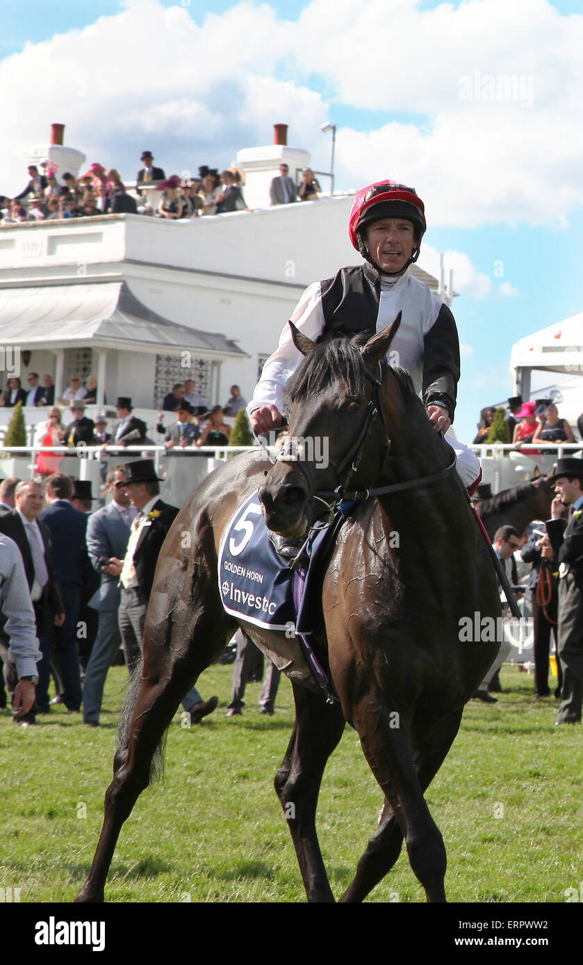 Epsom Downs, Surrey, UK - 6th June, 2015 Frankie Dettori wins The Derby on Golden Horn - his second Derby win. Stock Photo
