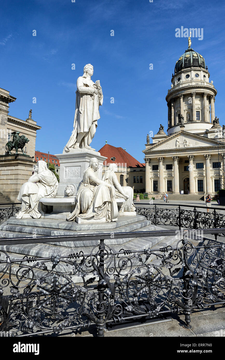Germany, Berlin, Mitte district, Gendarmenmarkt square, Franzosischer Dom (french church) and Schiller statue. Stock Photo