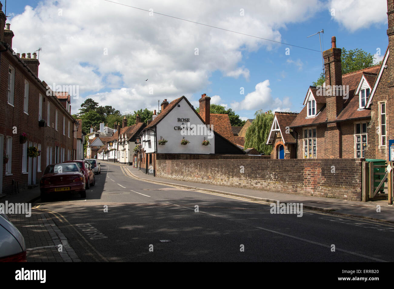 The old rose and crown hi-res stock photography and images - Alamy