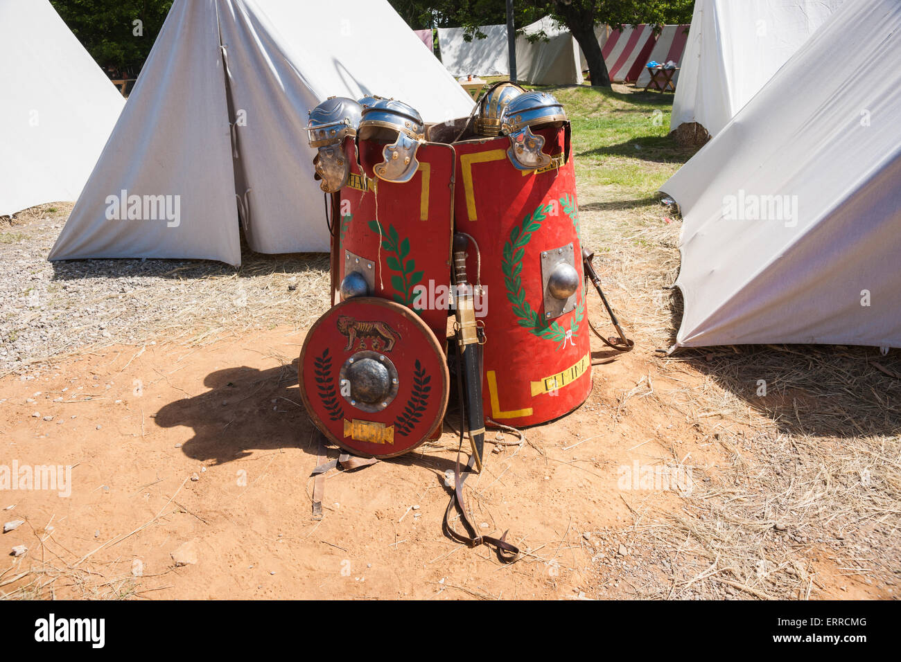 Moscow, Russia, Sunday, June 7th, 2015. Annual Times and Epochs festival took place in Moscow on June 6th and 7th, 2015. The festival was devoted to the period of antiquity. Ancient Rome, Greece, Judaea, Germany, Bosporus kingdom as well as Celtic and Scythian tribes were represented. Teams and clubs from many regions and cities of Russia as well as from Italy, Greece, France, Romania, Switzerland, Holland, Poland, Moldova, Belarus, Ukraine took part in the event. Editorial, illustrative use only. Lunchtime at the Roman military camp. Credit:  Alex's Pictures/Alamy Live News Stock Photo