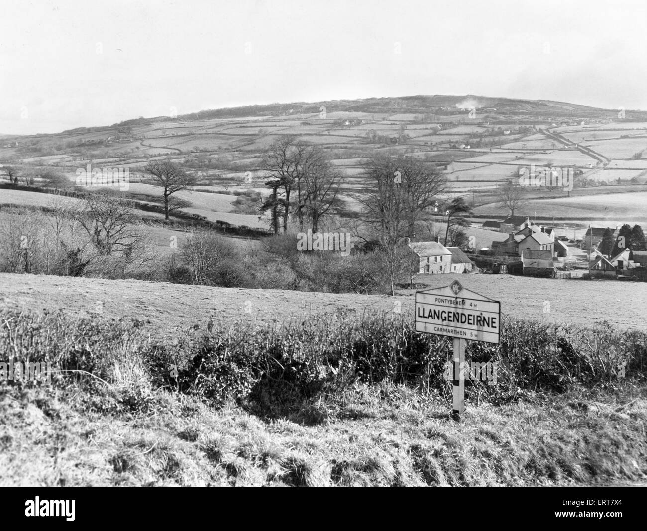Gwendraeth valley wales hires stock photography and images Alamy