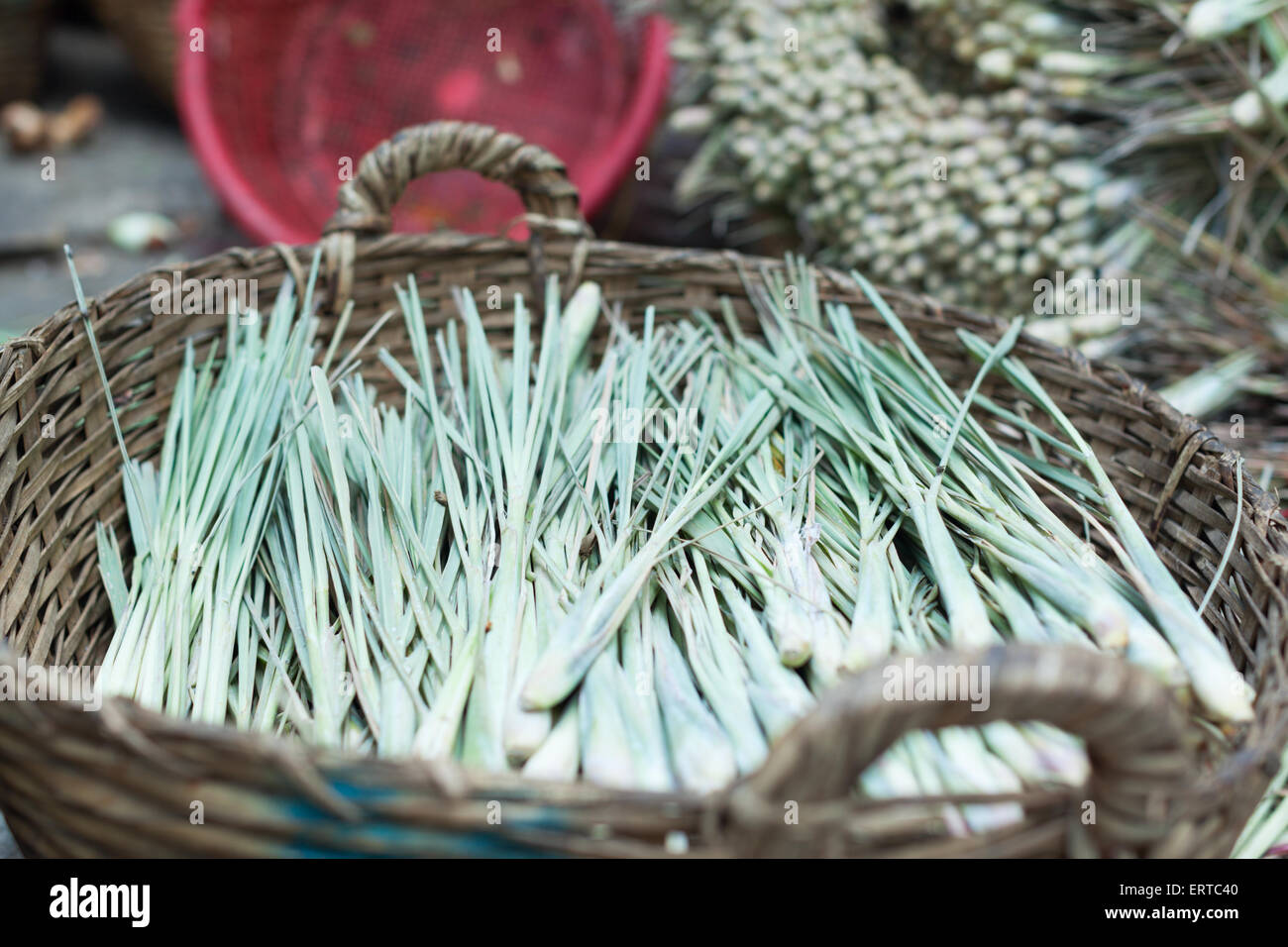 Green onion grass basket asian vegetables market Stock Photo - Alamy