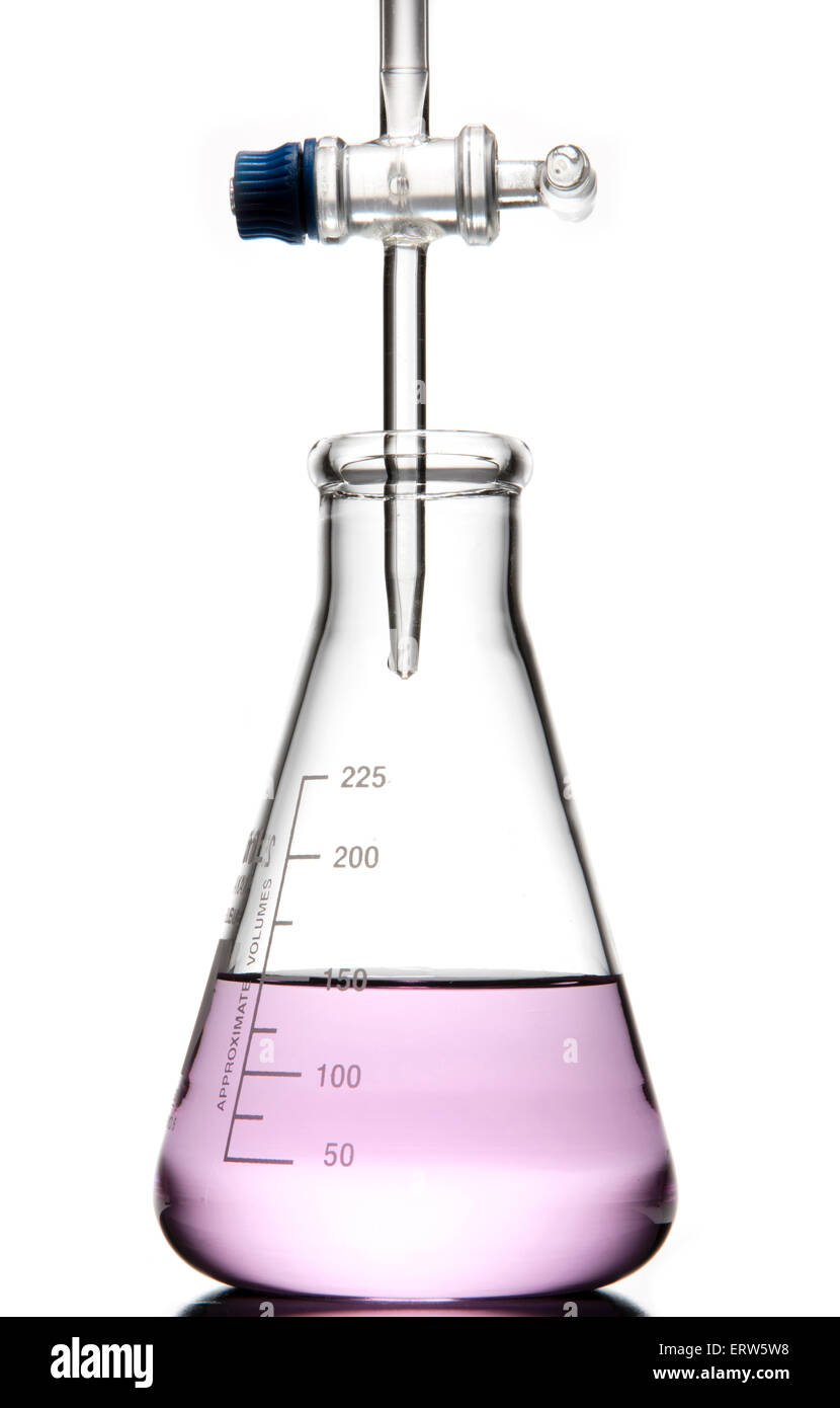 Titration with HCl being added to NaOH and phenolphthalein. First in a series of three.  See also: ERW5HR, ERW5W3 Stock Photo