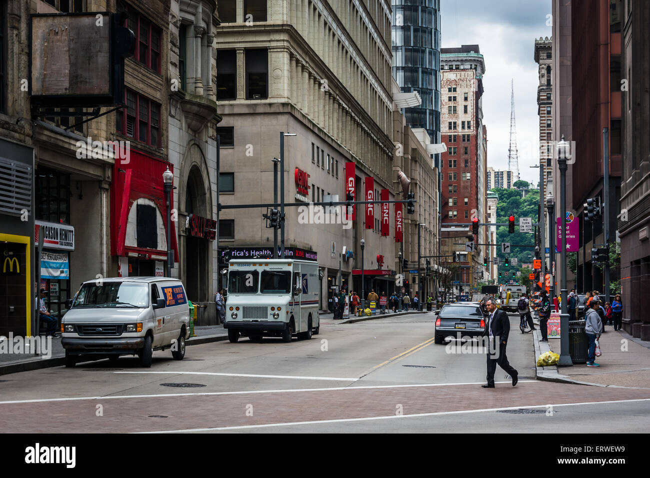 Wood Street, in downtown Pittsburgh, Pennsylvania Stock Photo Alamy