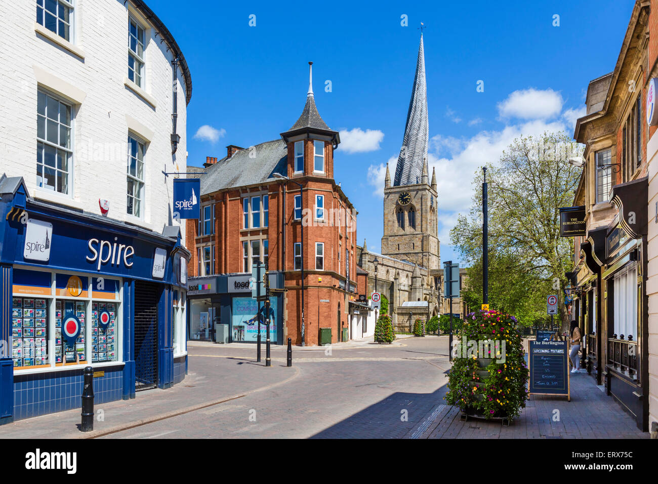 Burlington Street in the town centre looking towards Church of St Mary & All Saints with its Crooked Spire, Chesterfield, Derbyshire, UK Stock Photo