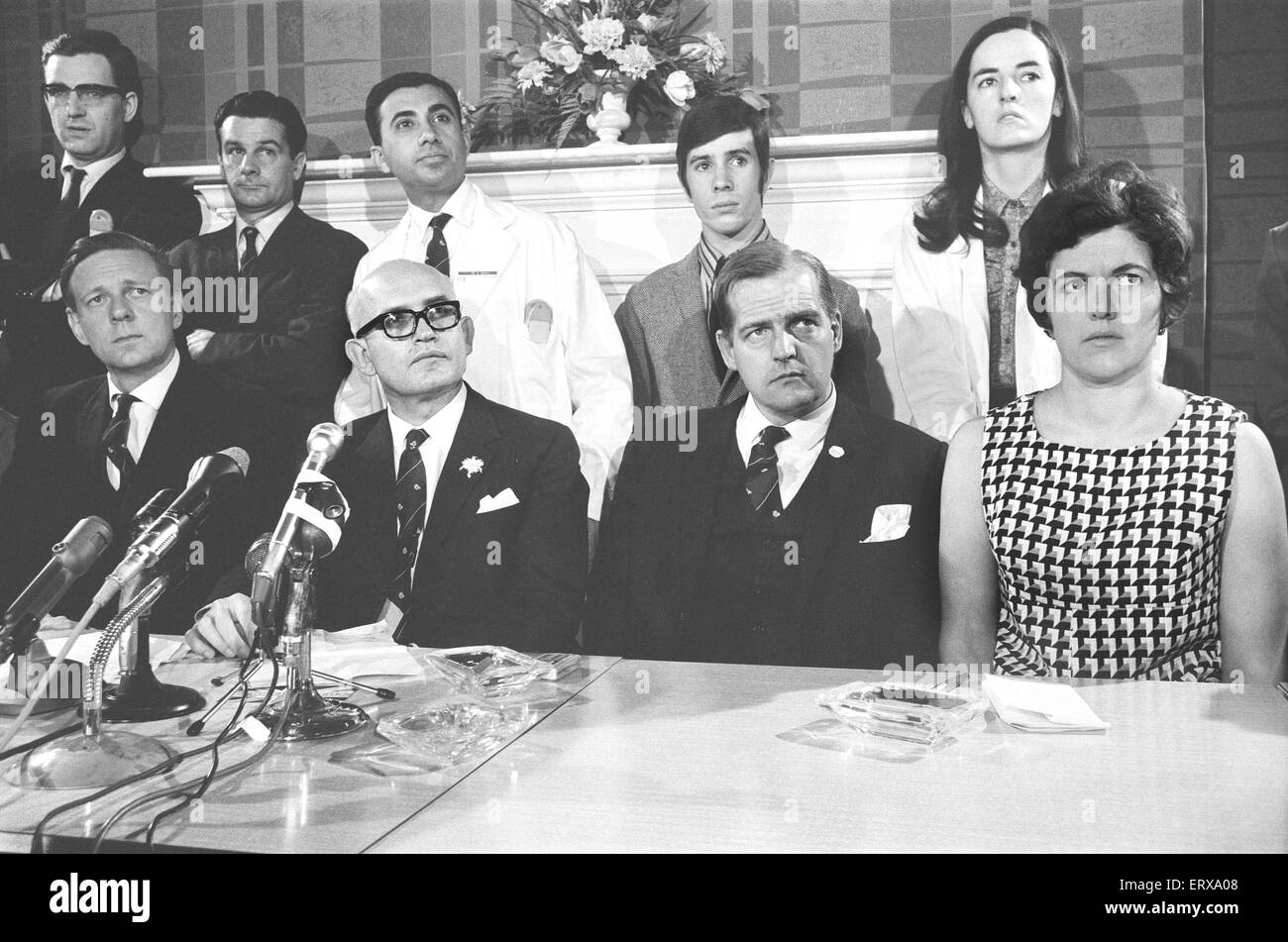 News press conference after Britain's first heart transplant was successfully carried out (3rd May) by a team of 18 doctors and nurses at the National Heart Hospital in Marylebone, London. Pictured Saturday 4th May 1968.  The operation, which was led by S Stock Photo