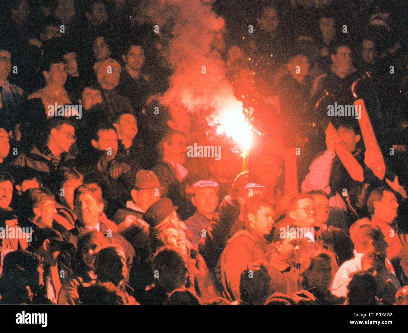 John Hill, Welsh Football Fan, was killed by a marine distress flare, thrown towards the end of match, Wales 1-2 Romania, 1994 World Cup qualifier at Cardiff Arms Park, Wednesday 17th November 1993. Pictured. Crowd Scenes at match. Stock Photo
