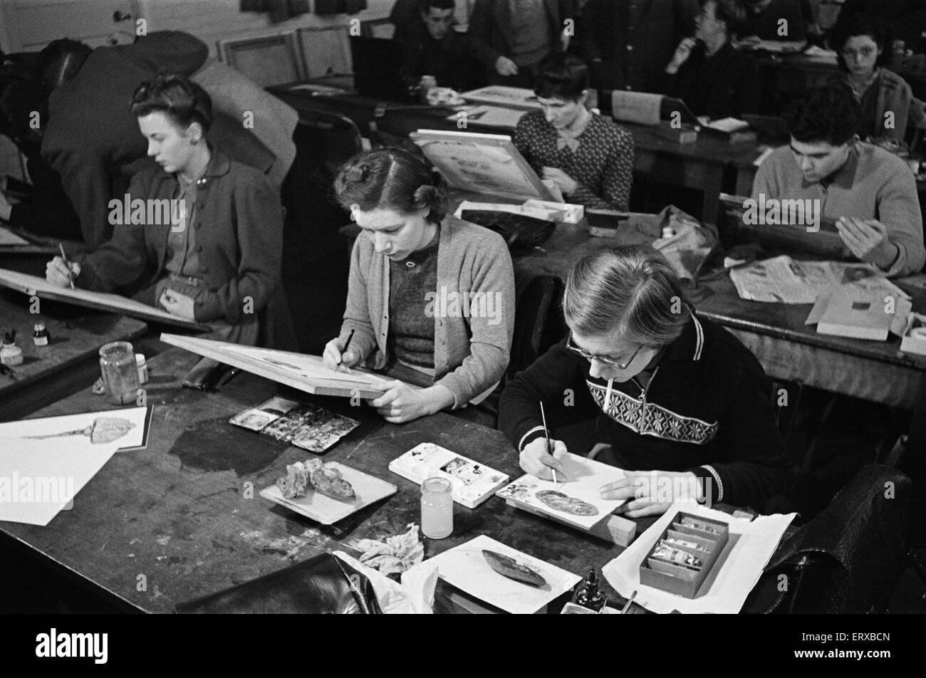 Students in class at Saint Martin's School of Art, London. November 1947 Stock Photo