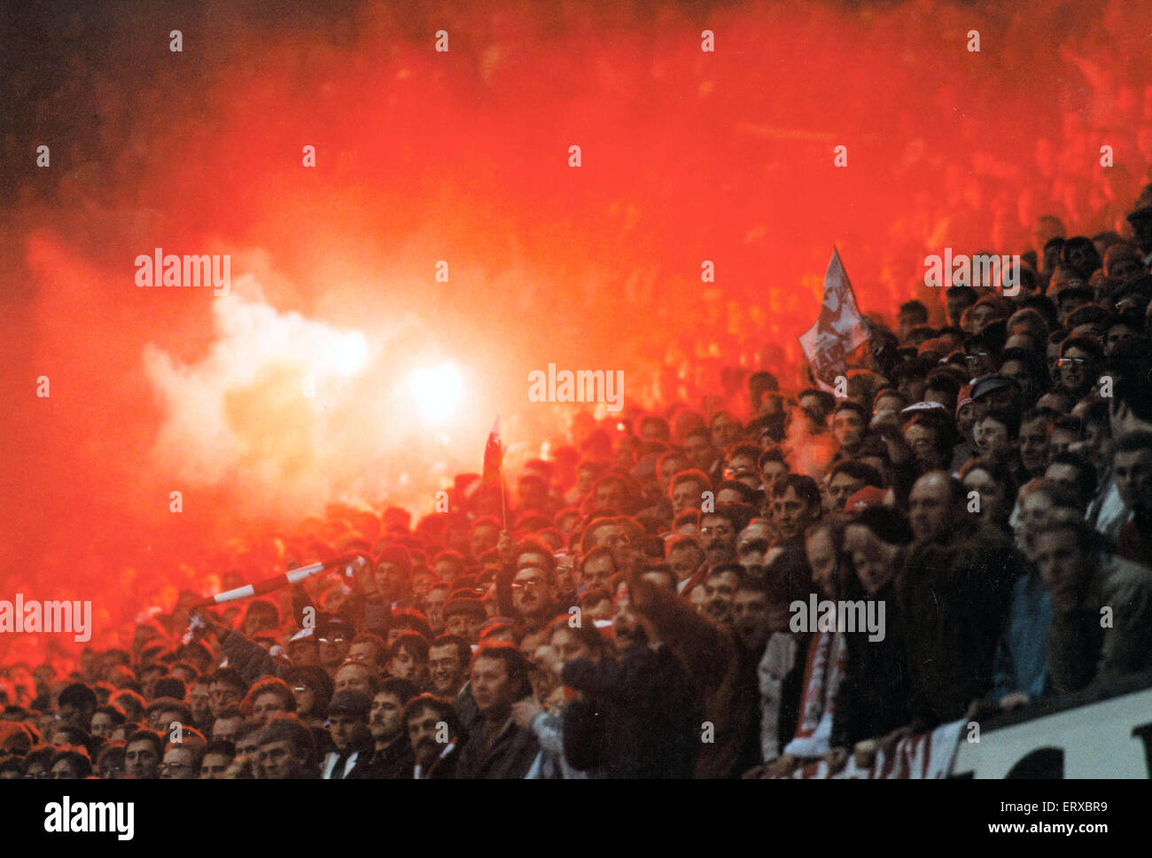 John Hill, Welsh Football Fan, was killed by a marine distress flare, thrown towards the end of match, Wales 1-2 Romania, 1994 World Cup qualifier at Cardiff Arms Park, Wednesday 17th November 1993. Pictured. Crowd Scenes at match. Stock Photo
