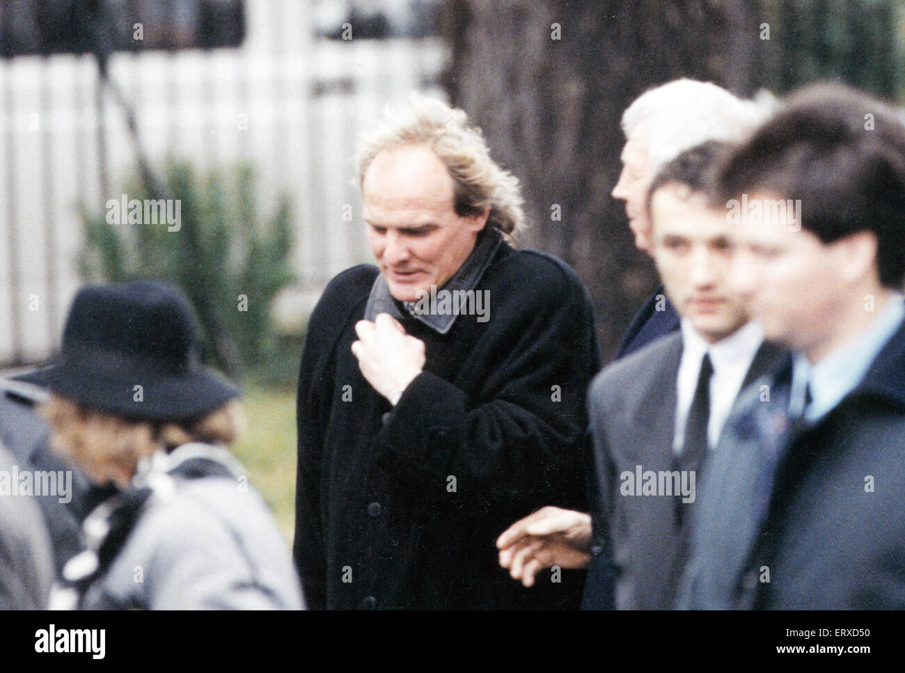 John Hill, Welsh Football Fan, was killed by a marine distress flare, thrown towards the end of match, Wales 1-2 Romania, 1994 World Cup qualifier at Cardiff Arms Park, Wednesday 17th November 1993. Pictured. Wales football manager, Terry Yorath at funera Stock Photo