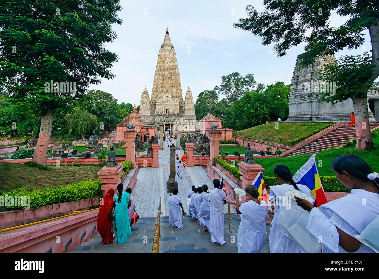 Pilgrims of Sri Lankan at rituals ; UNESCO World Heritage site Mahabodhi temple ; Bodhgaya ; Bihar ; India Stock Photo