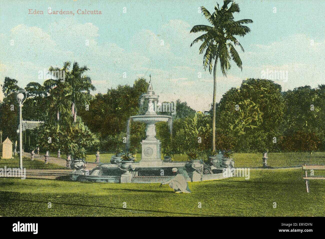 aad 159746 Old vintage 1900s hand painted photo of water fountain in