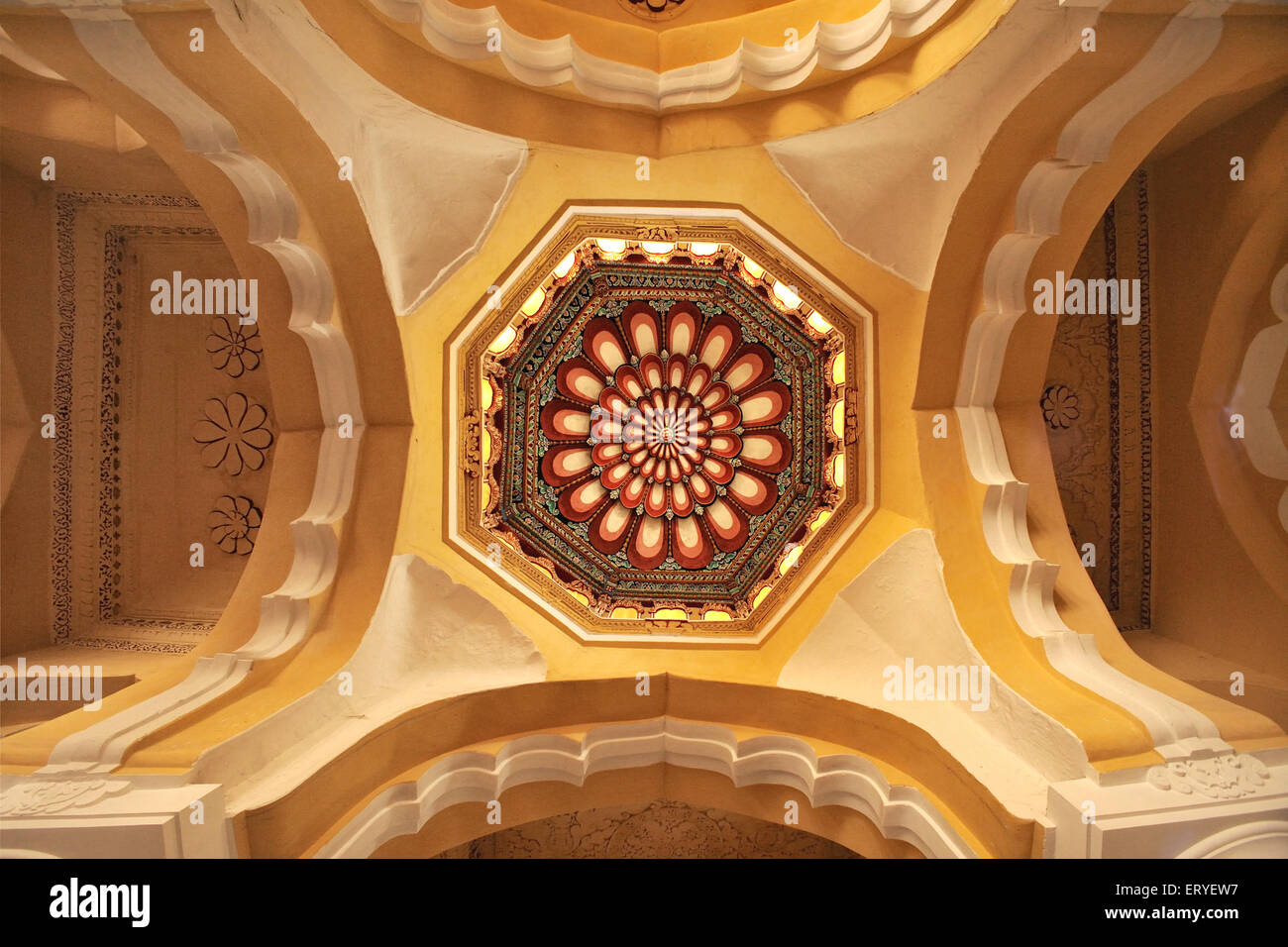 Ceiling in thirumalai nayak palace ; Madurai ; Tamil Nadu ; India Stock Photo