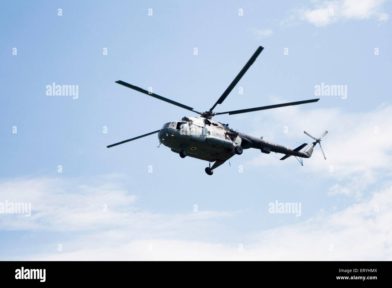 White and blue helicopter hi-res stock photography and images - Alamy