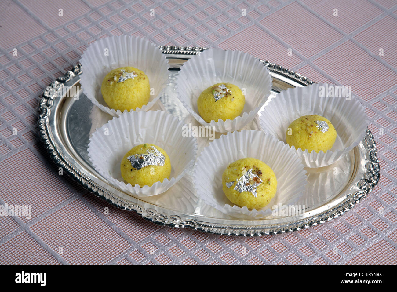 Bengali sweets hi-res stock photography and images - Alamy