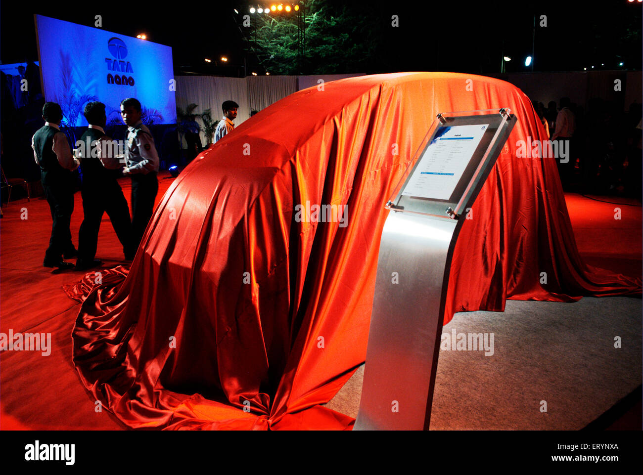 Nano car in veil at launch , Tata Motor , Tata Nano , smallest cheapest affordable hatchback car , Bombay , Mumbai , Maharashtra , India , Asia Stock Photo