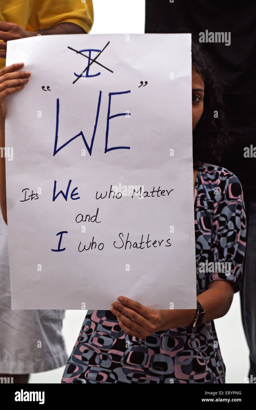 Protesters holding card  after terrorist attack by deccan mujahedeen ; Bombay Mumbai ; Maharashtra ; India 30 November 2008 Stock Photo