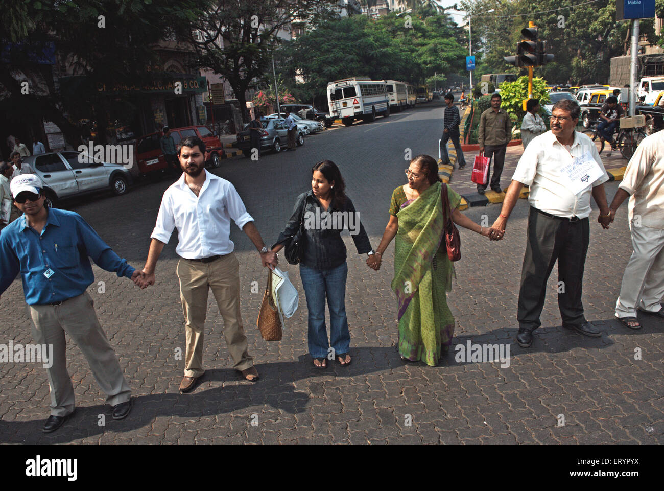 Human chain of unity after terrorist attack by deccan mujahedeen in Bombay Mumbai  ; Maharashtra  ; India 3 December 2008 NO MR Stock Photo