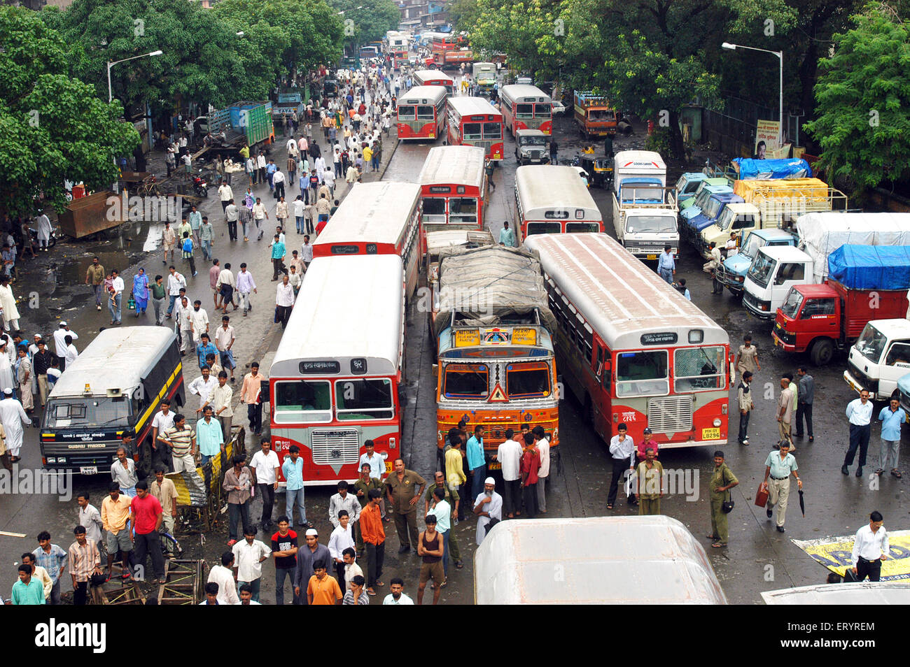 Traffic congestion buses stopped , LBS Marg , Kurla, Bombay, Mumbai, Maharashtra, India, Asia Stock Photo