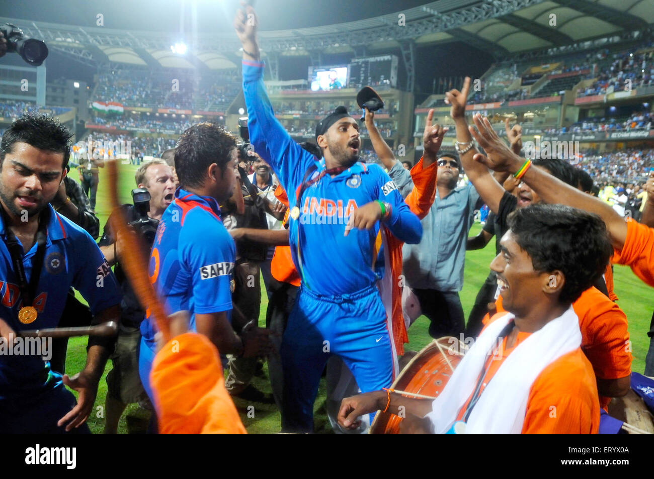 Cricket Players India High Resolution Stock Photography and Images Alamy