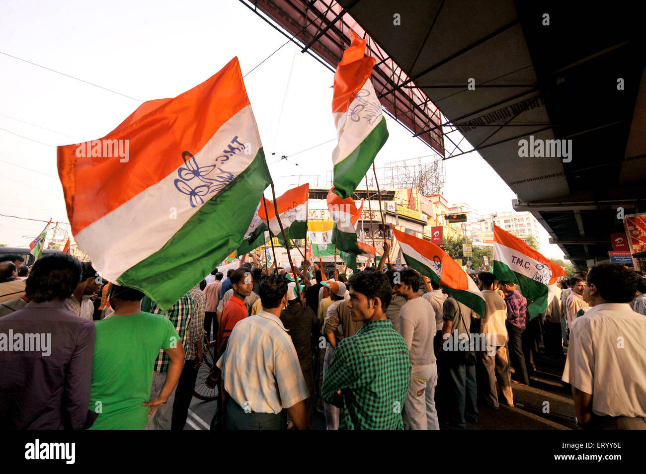 Indian elections , TMC , Indian political party , All India Trinamool Congress banners , election flags , Gariahat , Calcutta , Kolkata , India , Asia Stock Photo