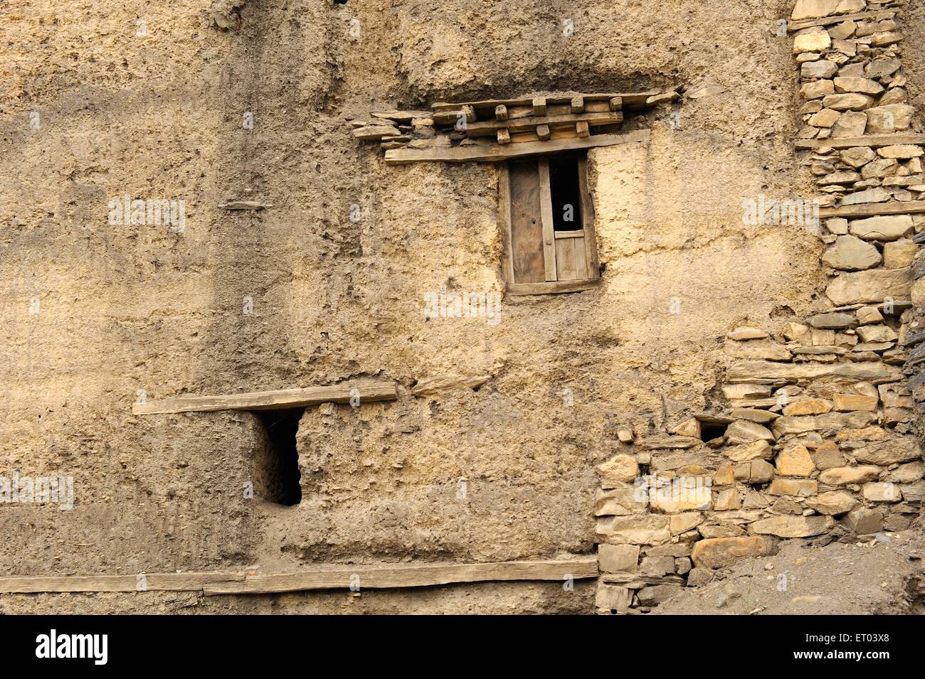 Old stone wall window hi-res stock photography and images - Alamy