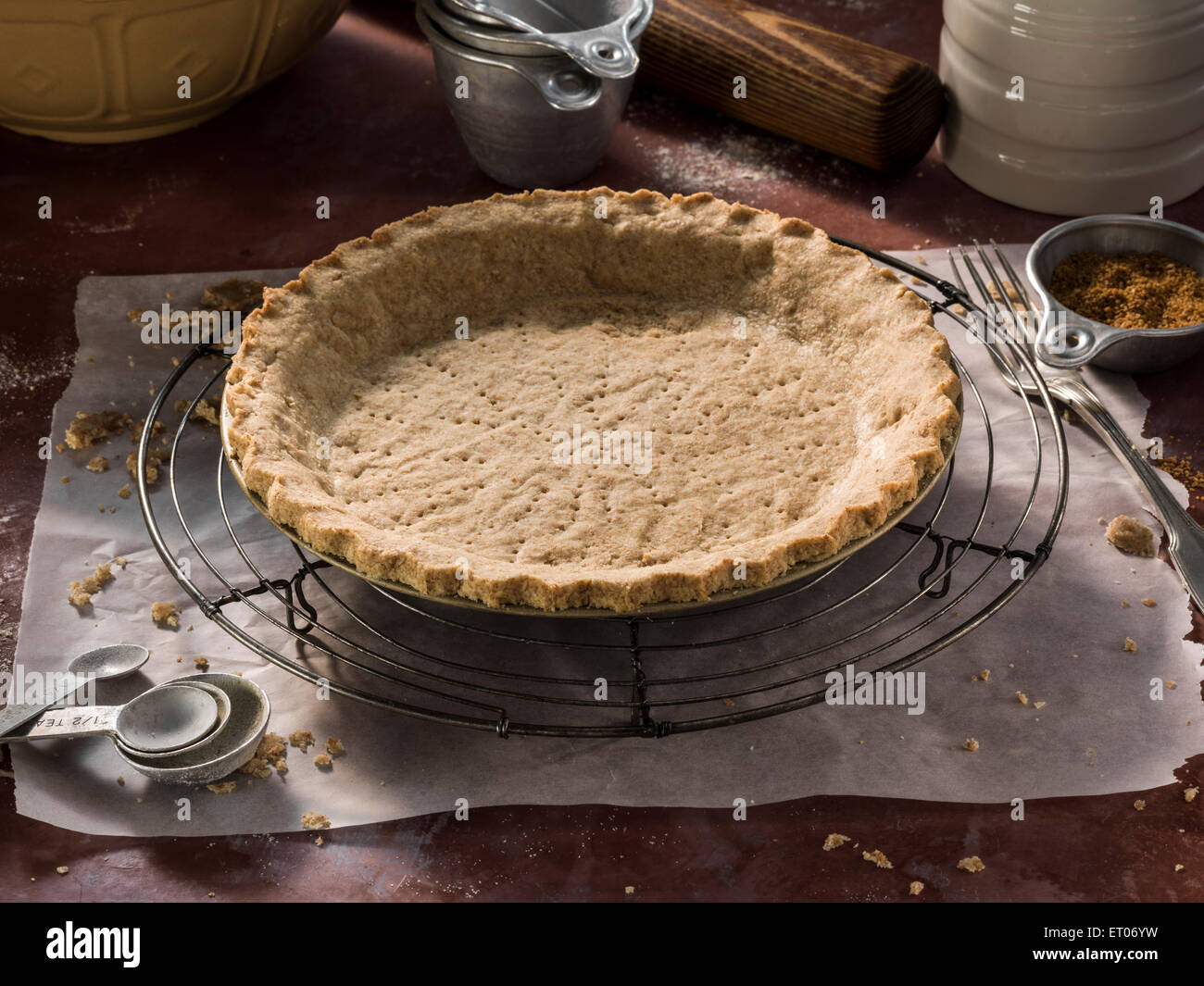 Whole wheat pie crust Stock Photo Alamy