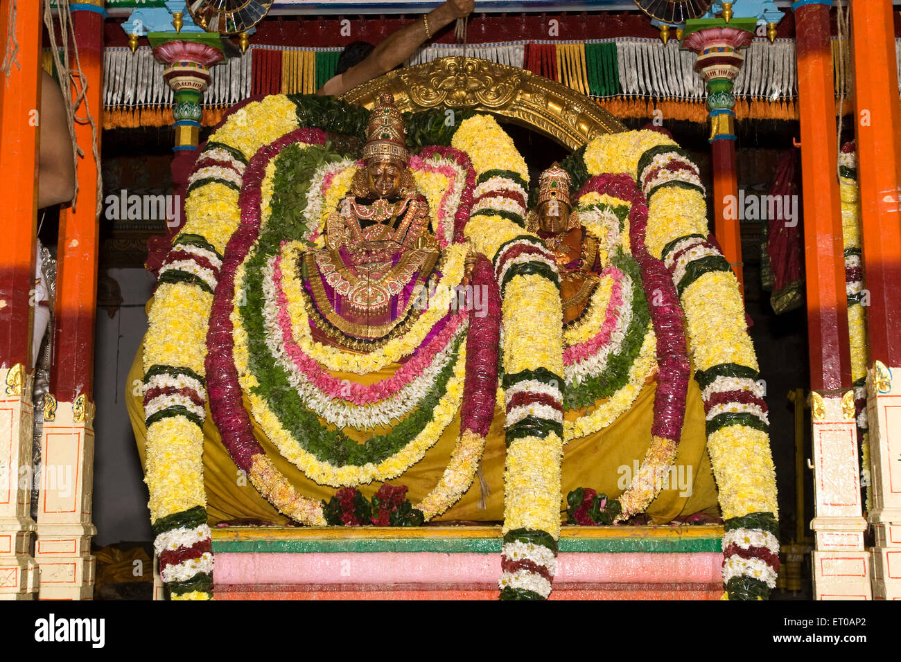 Urchava deity Sri Chandrasekarar ; Annamalaiyar Unnamalaiyamman ...