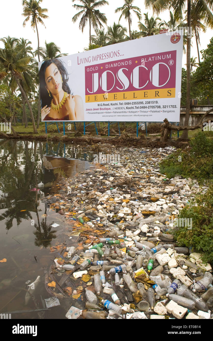 Plastic bottles garbage rubbish waste, Cherai backwaters, Cherai, Vypin island, Cochin, Kochi, Kerala, India, Asia Stock Photo