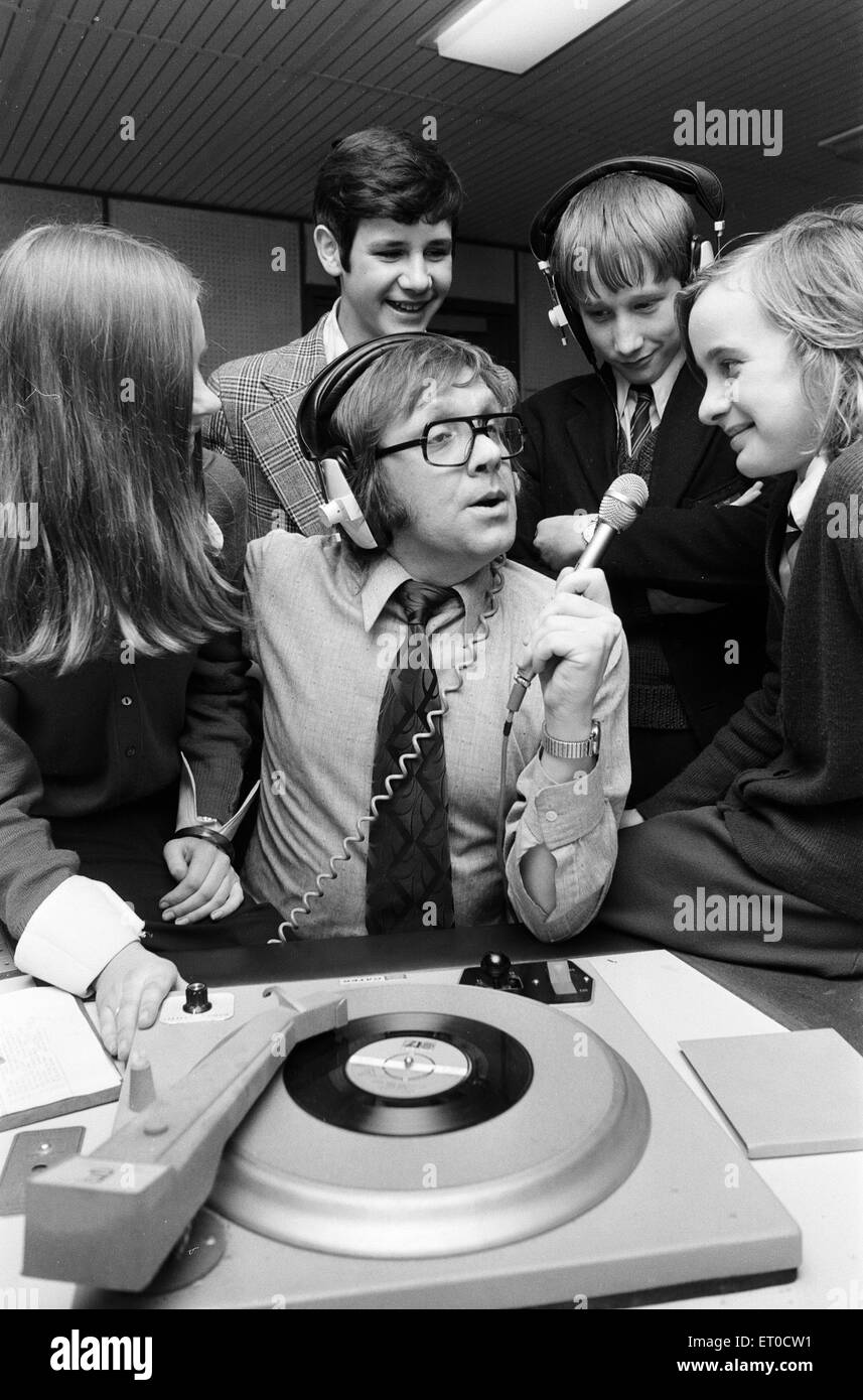 1970s radio stations Black and White Stock Photos & Images Alamy