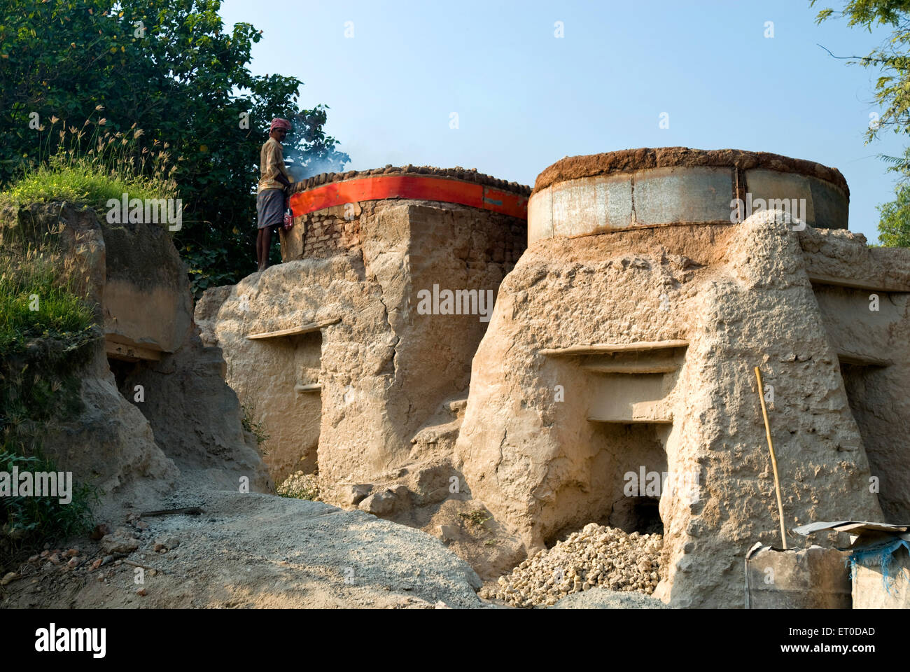 Sunnambu kalavai lime kiln , Pollachi ; Coimbatore ; Tamil Nadu ; India , asia Stock Photo