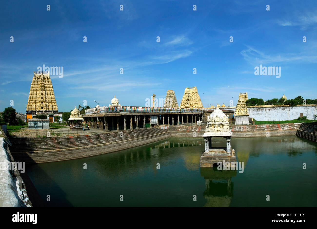Ekambareswarar temple with holy tank ; Kanchipuram ; Tamil Nadu ; India