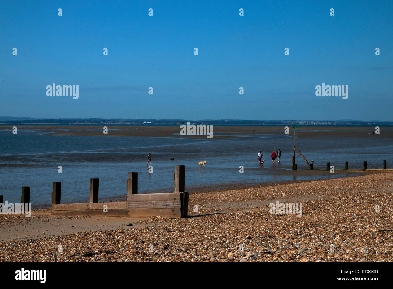 Hayling island beach hires stock photography and images Alamy
