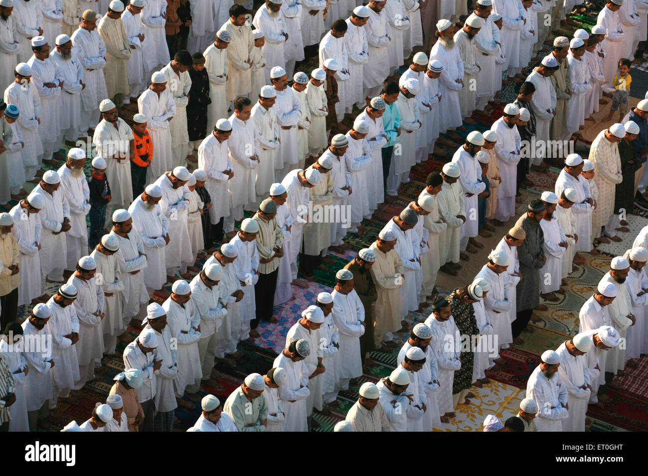 Muslims offering namaz Mumbra Bombay Mumbai Maharashtra India Indian Ramzan prayers Ramadan Stock Photo