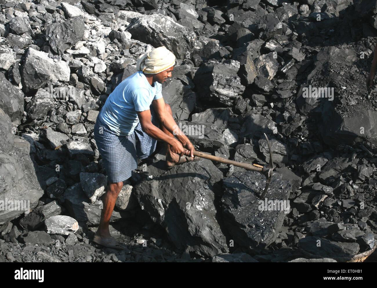 Workers working in Coal mine in Jharkhand ; India Stock Photo Alamy