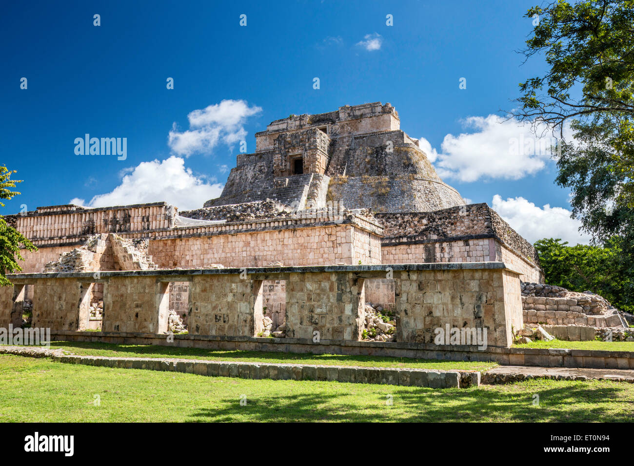 Piramide del Adivino (Magicians House), Maya ruins at Uxmal archaeological site, Yucatan Peninsula, Mexico Stock Photo