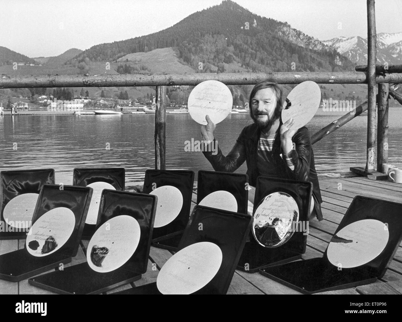 FILE - A file picture dated 12 May 1973 shows German band leader and composer James Last as he receives eleven Golden Records at a time in Schliersee, Germany. Last has died at the age of 86 in Florida, USA, on 09 June 2015, his long-time concert organiser Semmel Concerts said on 10 June 2015. Photo: Georg Goebel/dpa Stock Photo