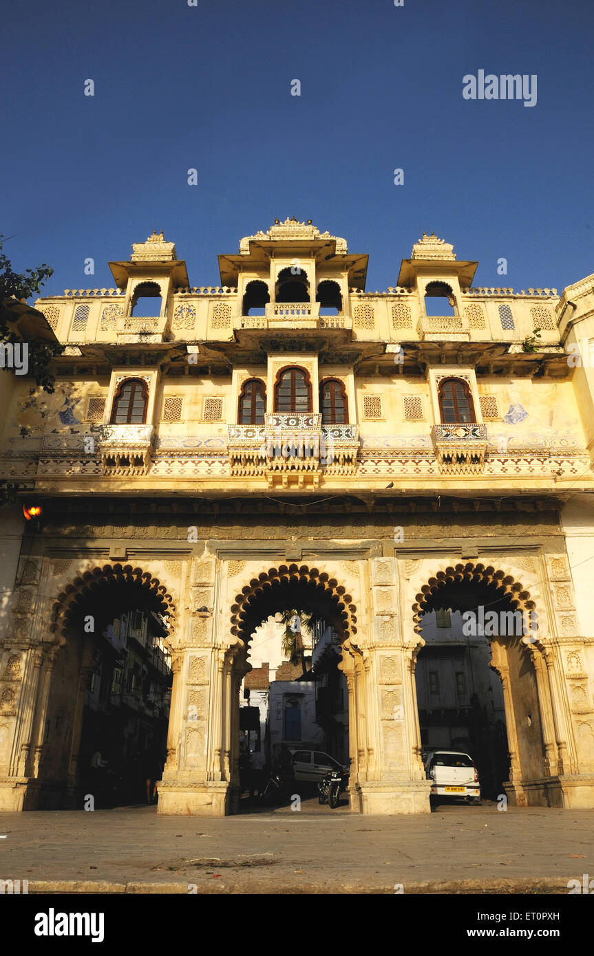 Entrance gate ; Pichola Haveli ; Pichola Lake ; Udaipur ; Rajasthan ; India Stock Photo