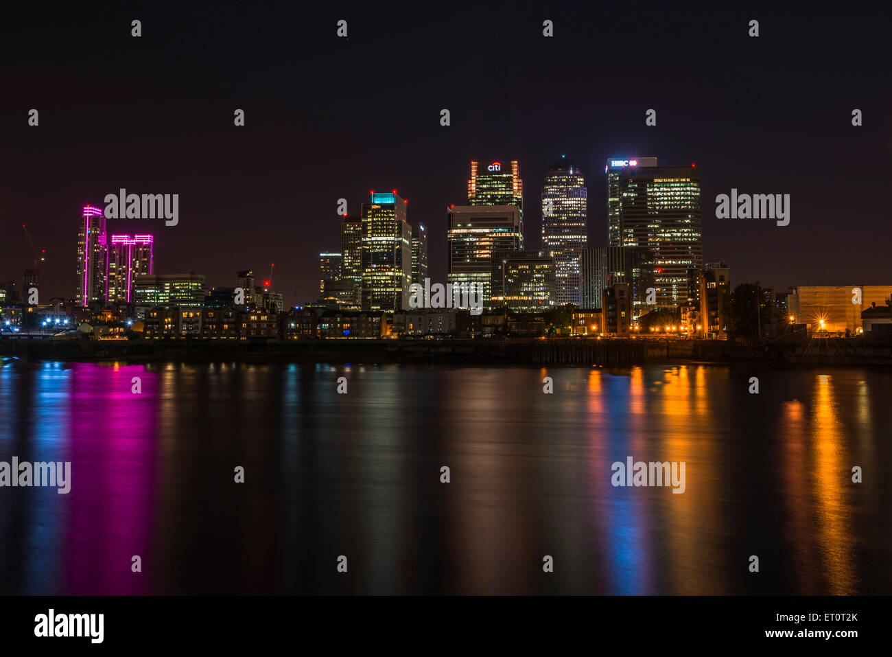 Canary wharf view window hi-res stock photography and images - Alamy