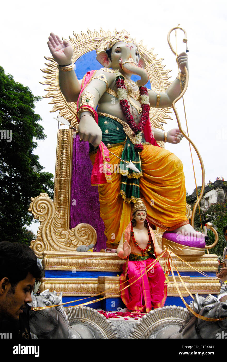 Arrival procession of big idol of Lord Ganesh ; Elephant headed god of Hindu ; Ganapati Festival at Lalbaug ; Bombay Mumbai Stock Photo