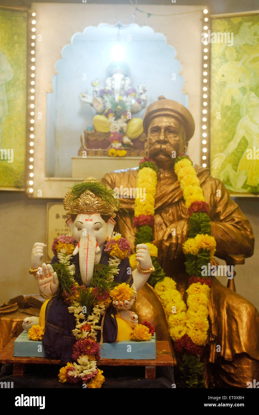 Statue of Lokmanya Tilak and idol of Lord Ganesh established by him in year 1893 ; Ganapati festival ; Kesari Ganeshostav Pune Stock Photo