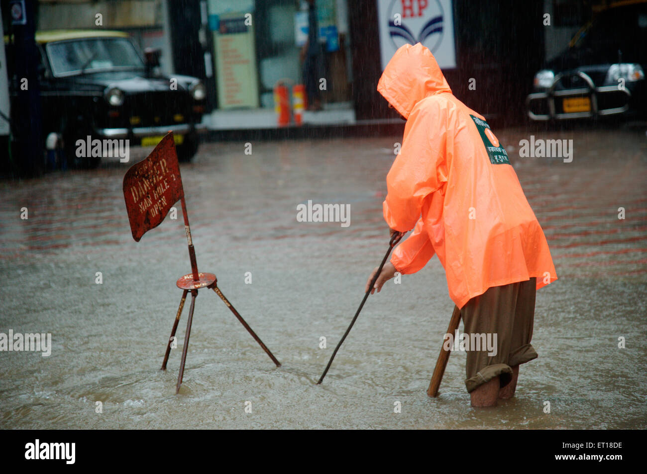 Flood Road Clearing BMC worker Mumbai Maharashtra India Asia 2011 Stock Photo