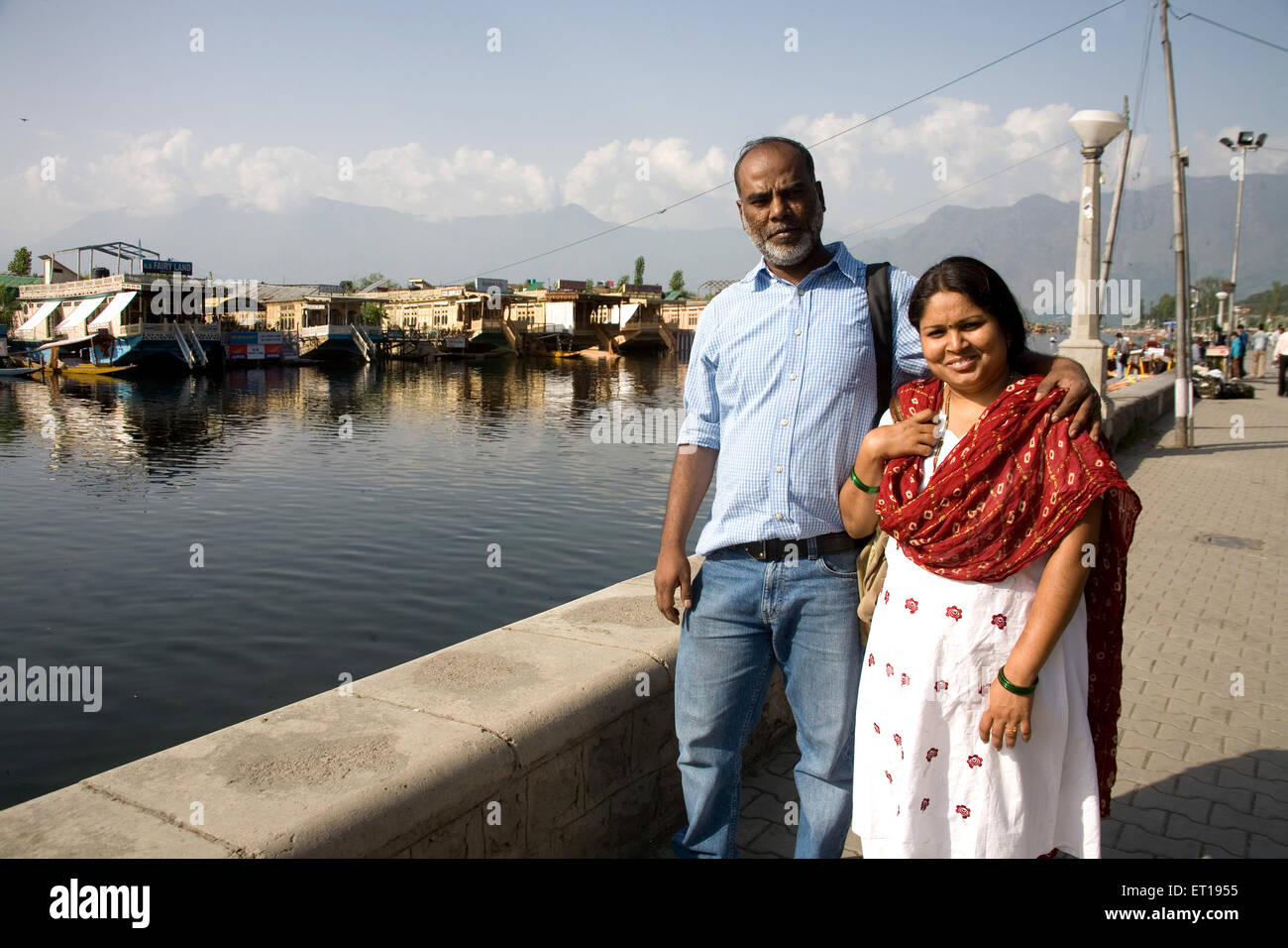 Journalist sudharak with wife anita olwe near dal lake ; Srinagar ; Jammu and Kashmir ; India MR#202 Stock Photo
