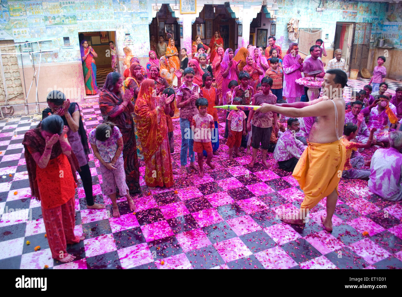 holi celebration in jodhpur
