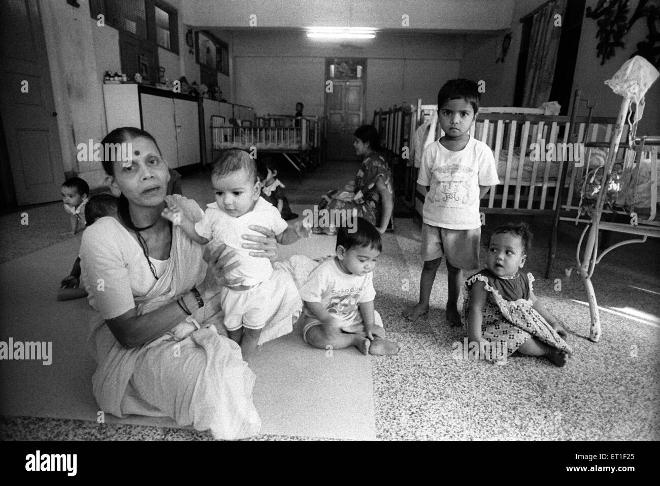 Children at orphanage ; Manav Seva Sangh ; Sion ; Bombay ; Mumbai ; Maharashtra ; India ; Asia ; Asian ; Indian ; dpa 154387 soa Stock Photo