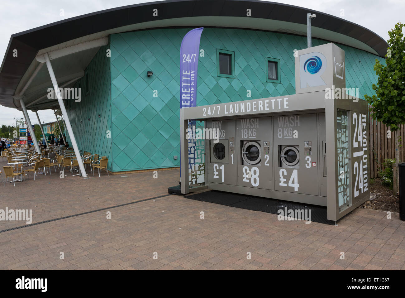 Outdoor launderette services on m25 hires stock photography and images